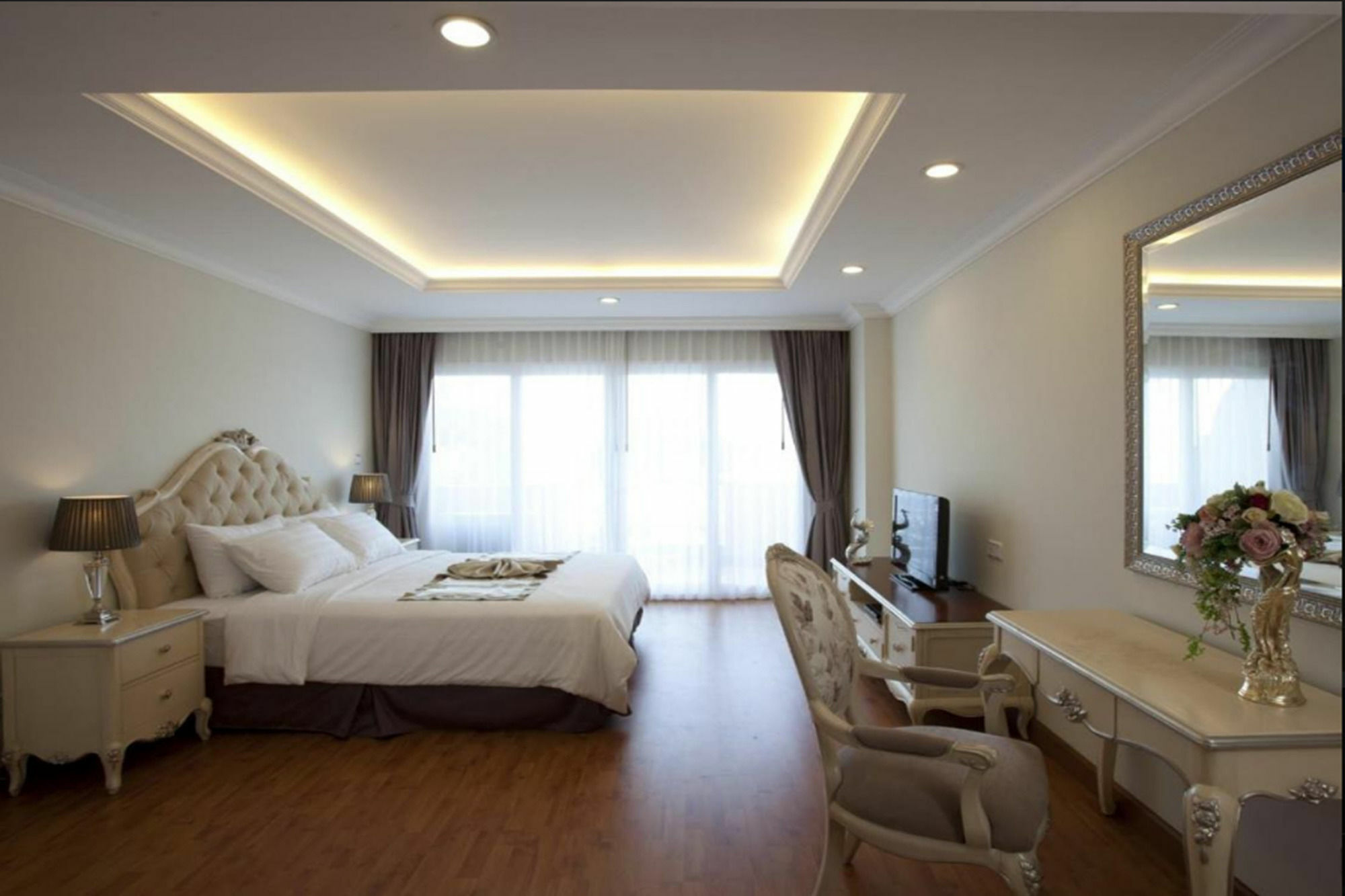 Lk Noble Suite Pattaya Luaran gambar