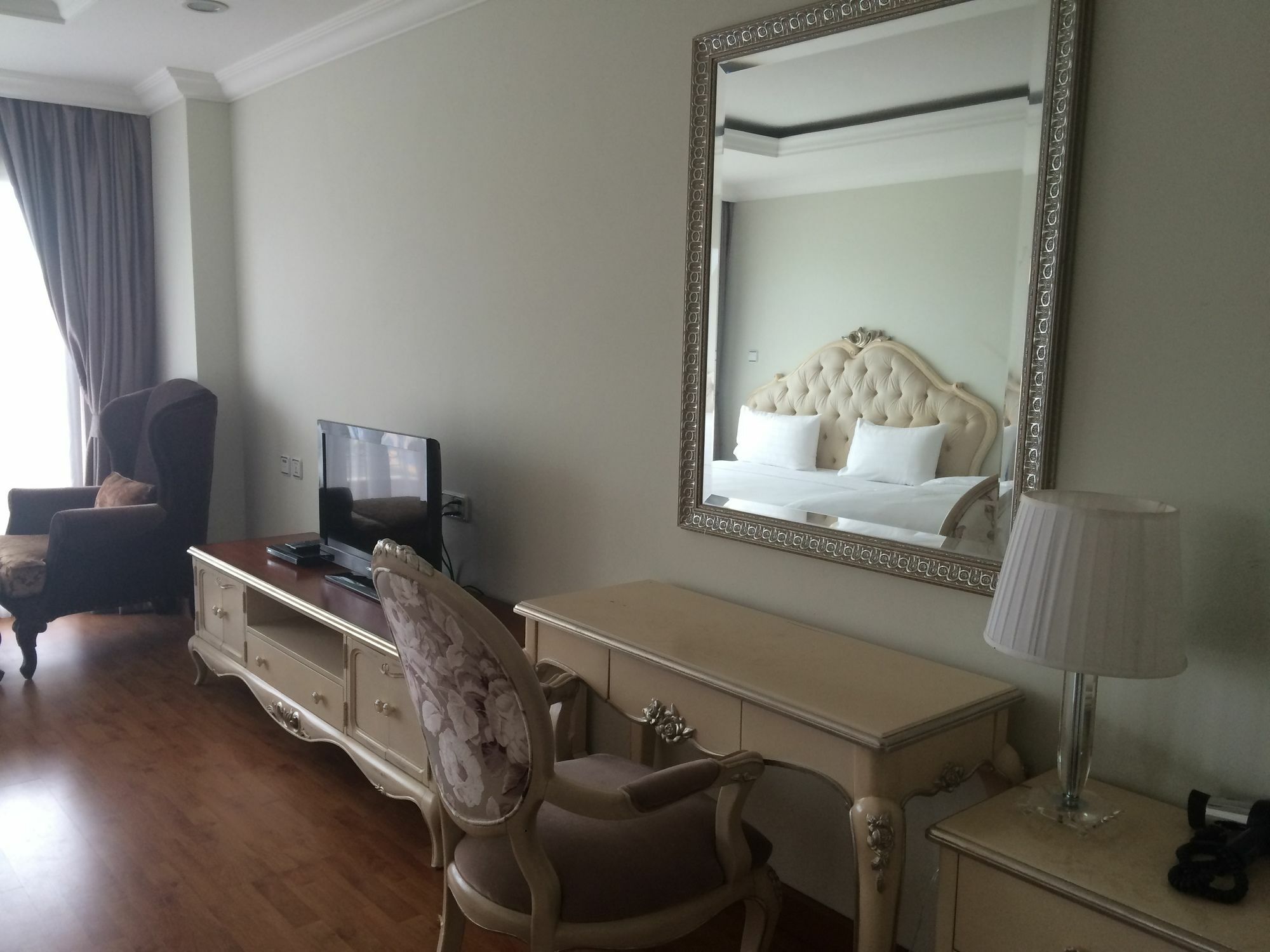 Lk Noble Suite Pattaya Luaran gambar