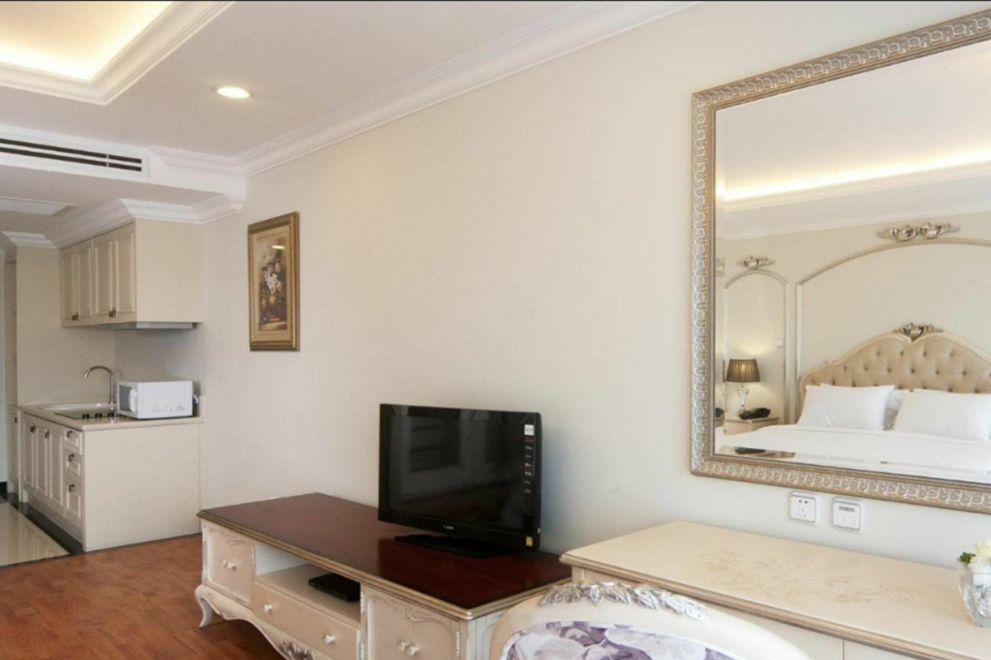 Lk Noble Suite Pattaya Luaran gambar