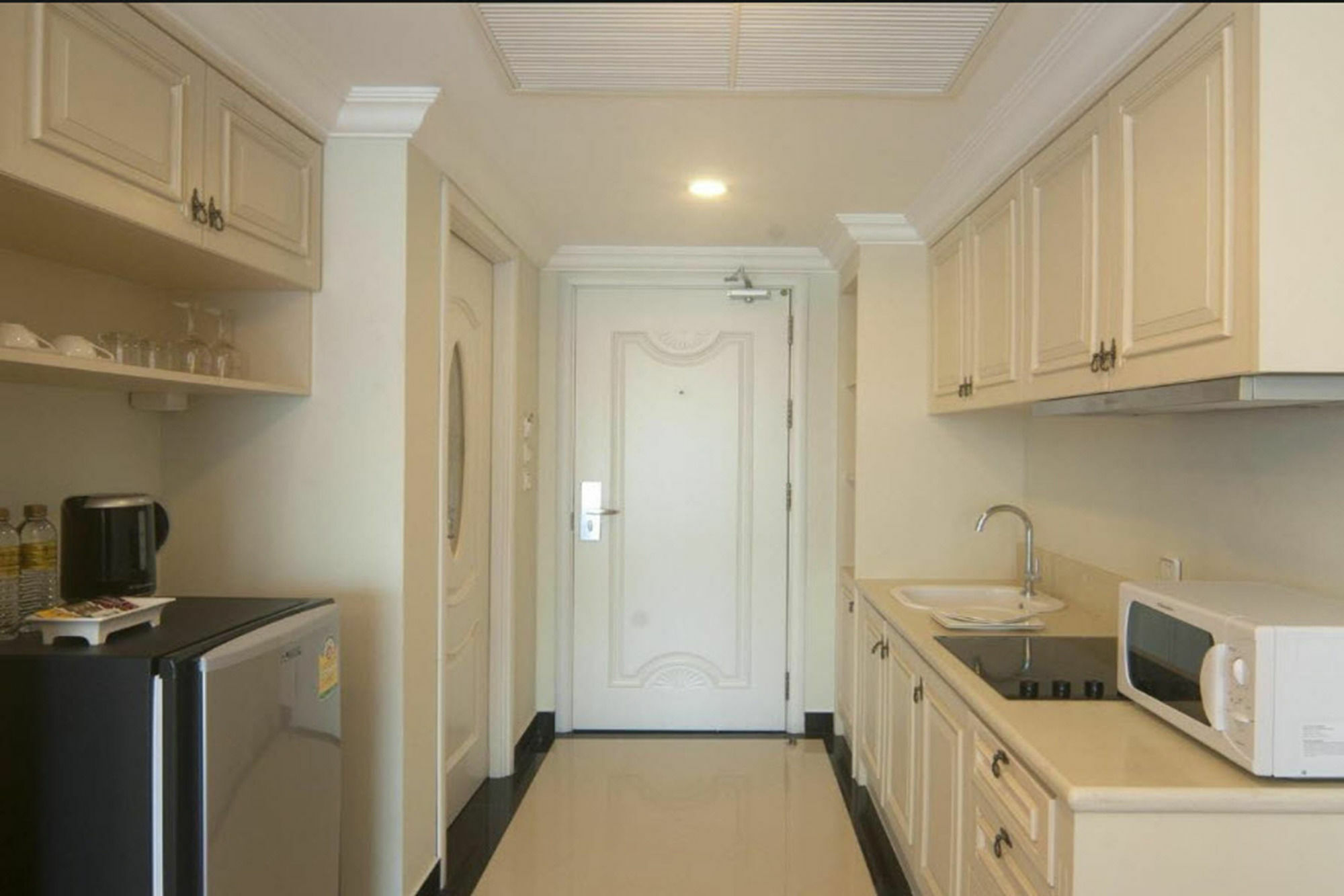 Lk Noble Suite Pattaya Luaran gambar